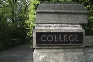 Choosing A College1